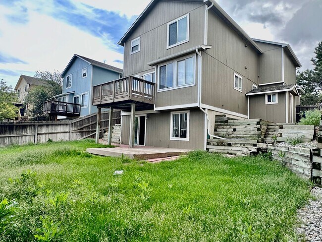 Building Photo - Conveniently Located Home in East Quincy H...
