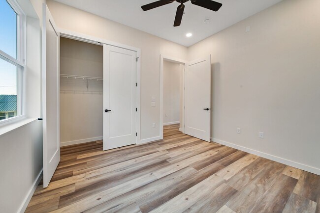 Building Photo - 1861 Zeta Way