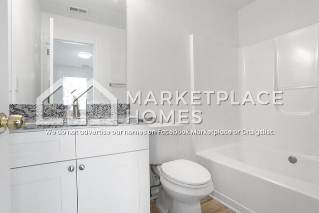 Building Photo - 3612 Ginnis Cir SW