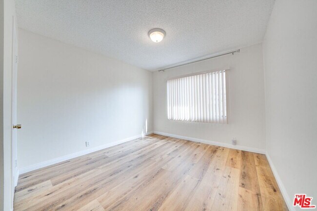 Building Photo - 1247 22nd St