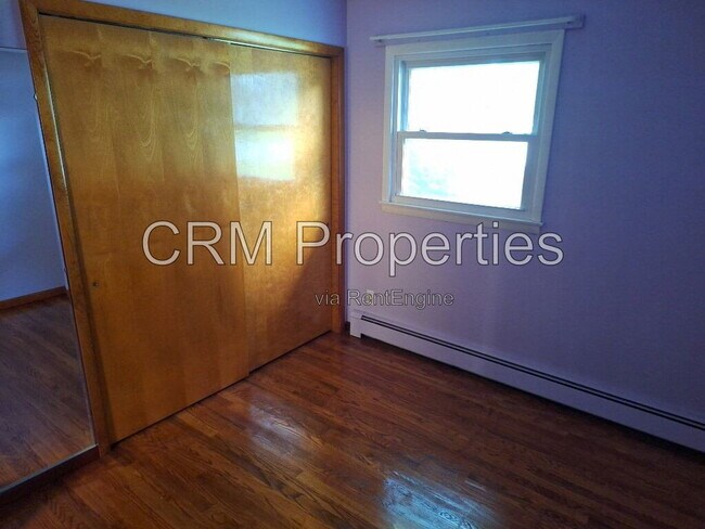 Building Photo - 3505 Melody Ln W