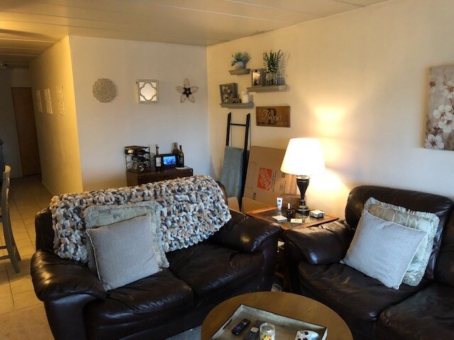 Building Photo - 6215 5th Ave