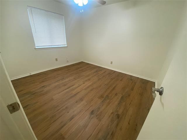 Building Photo - 1227 Reeves Ln