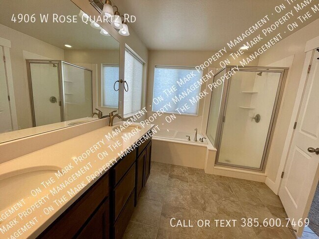 Building Photo - 4906 W Rose Quartz