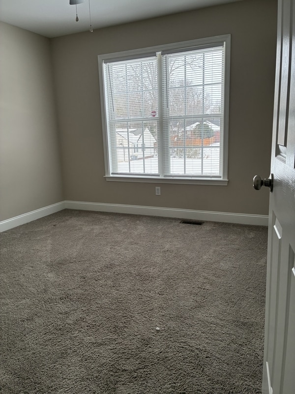 Building Photo - 231 Summerpine Pl