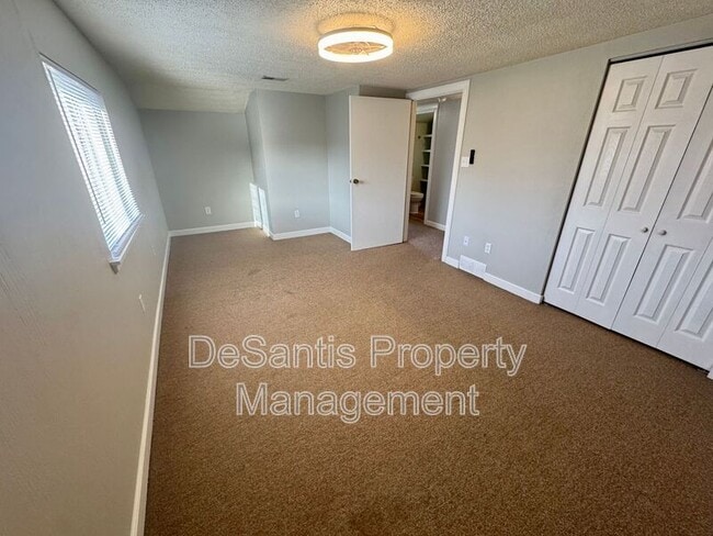 Building Photo - 409 North Ave