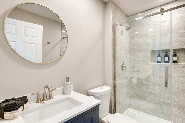 Building Photo - 6372 Otis Rd