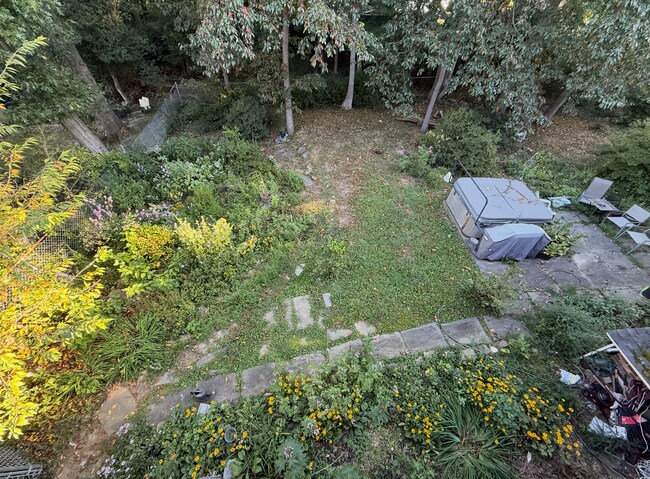 Building Photo - 6711 Park Hall Dr