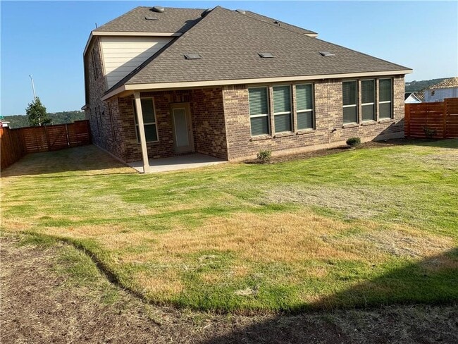 Building Photo - 3421 Charade Dr