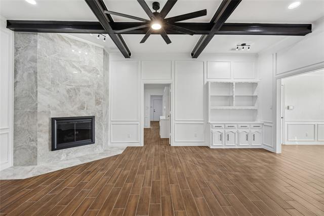 Building Photo - 6300 Topaz Way