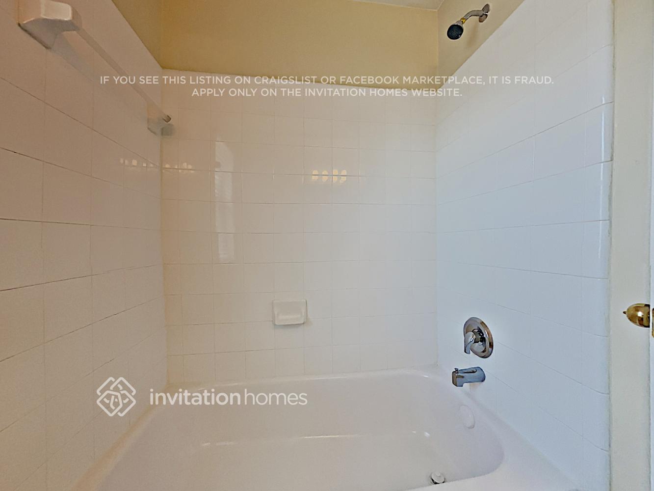 Building Photo - 2883 Diamond Bay Dr