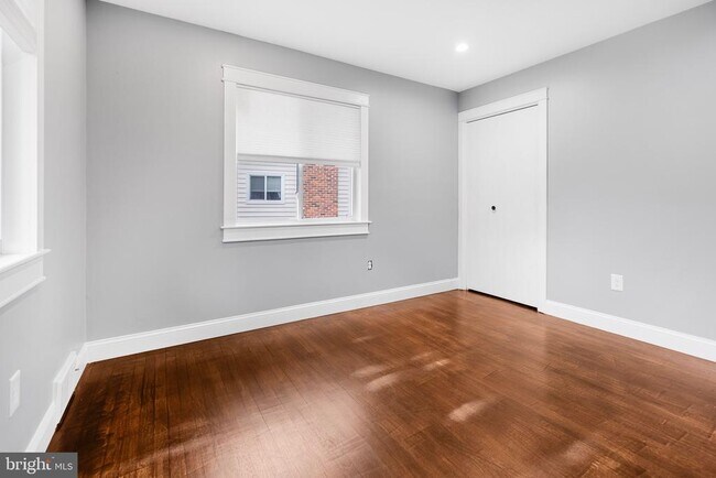 Building Photo - 14402 Woodcrest Dr