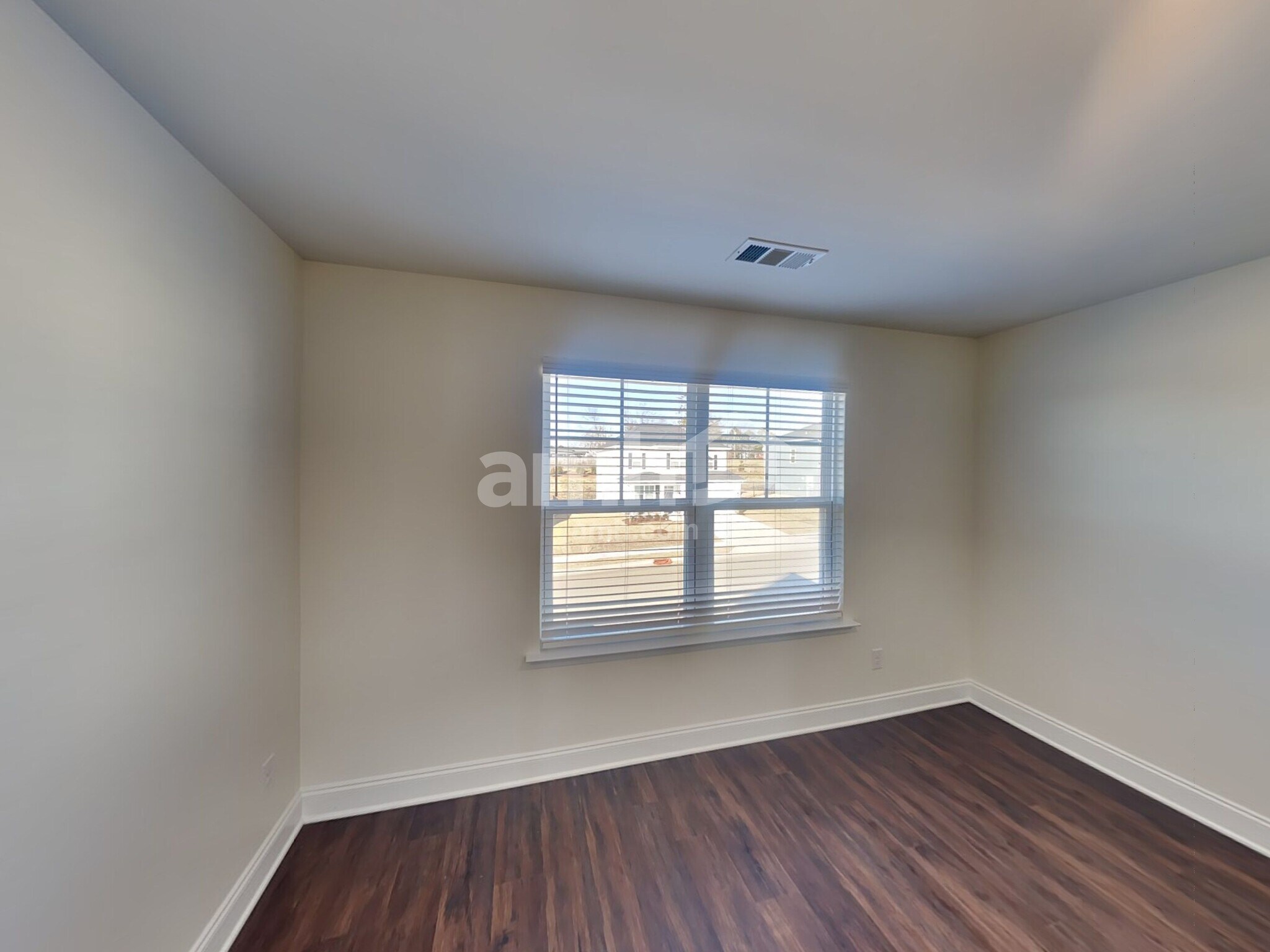 Building Photo - 2023 Williamshire Ln