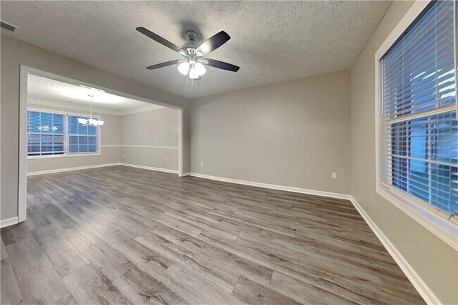 Building Photo - 1210 Webb Farm Ln