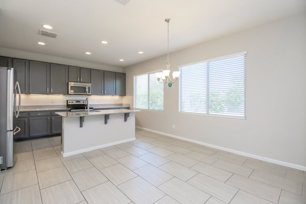Building Photo - 2357 S Lorena
