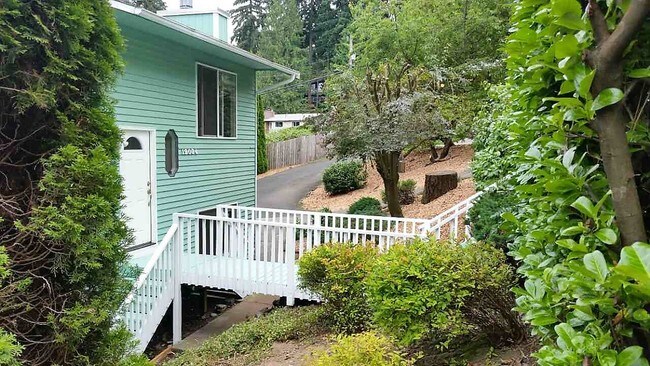 Building Photo - 19004 12th Ave NE