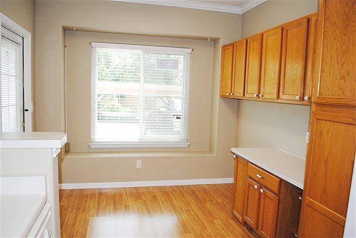 Building Photo - 3880 Riviera Grove