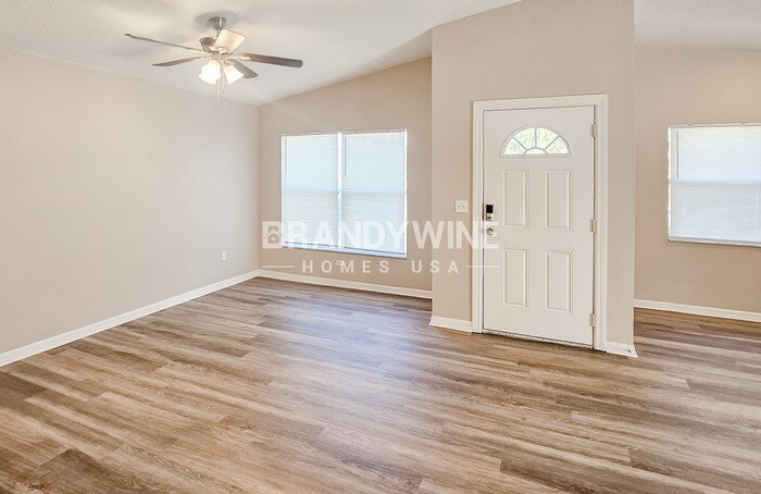 Building Photo - 1013 E Eskimo Ave