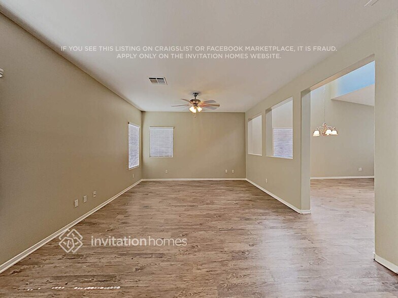 Building Photo - 509 E La Madre Wy