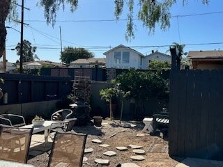 Building Photo - 8208 Truxton Ave