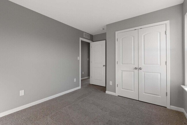 Building Photo - 500 Cripple Creek Cir