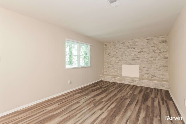 Building Photo - 3200 Winchelsea Drive, Charlotte, NC 28212