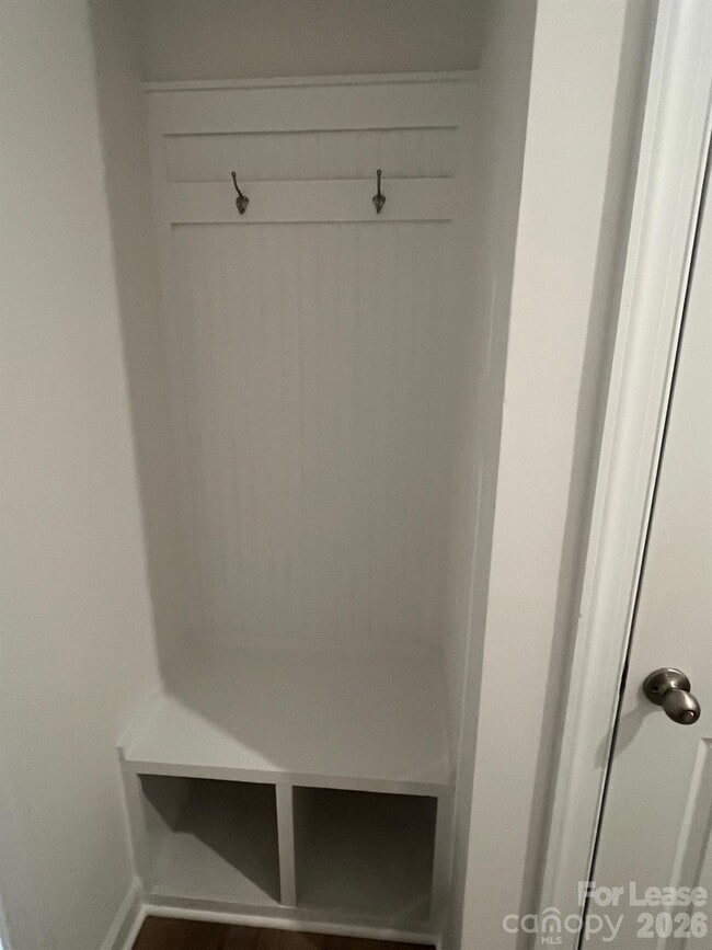 Building Photo - 1281 30th St Ln NE