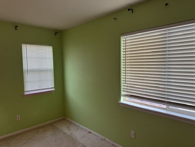 Building Photo - Beautiful 4 Bedroom Home Available in Thornton