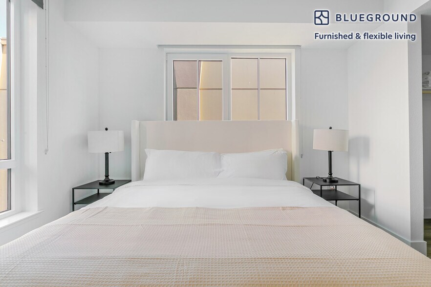 Building Photo - 85 Cleaveland Rd