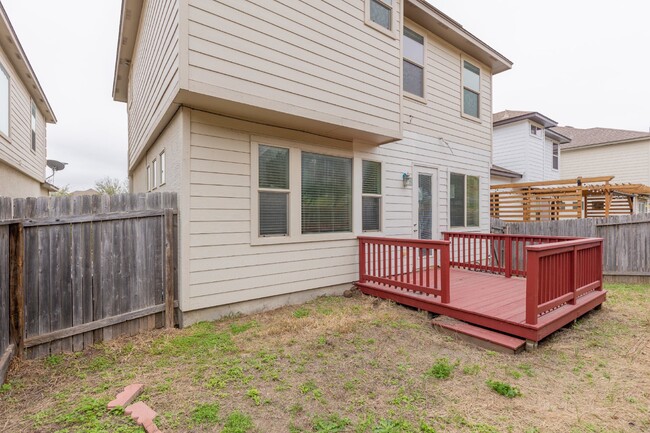 Building Photo - 21727 Andrews Garden