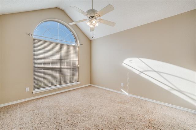 Building Photo - 10610 Huntington Rd