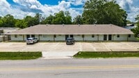 Building Photo - Newly Remodeled Units