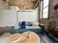 Building Photo - 500 W 7th St N