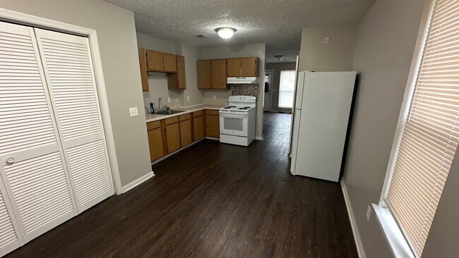 Primary Photo - 1414 23rd Ave N