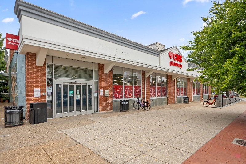 Building Photo - 1357 E St SE