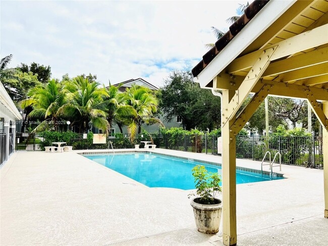 Building Photo - 15480 SW 284th St