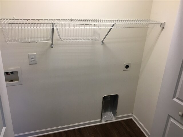 Building Photo - 5015 Croftwood Dr