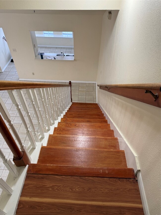 Building Photo - 6604 Tamar Dr