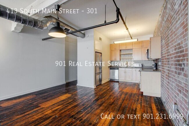 Building Photo - 413 S Main St