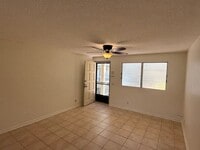 Building Photo - 350 Aoloa St