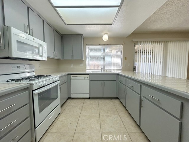 Building Photo - 1537 Kelly St