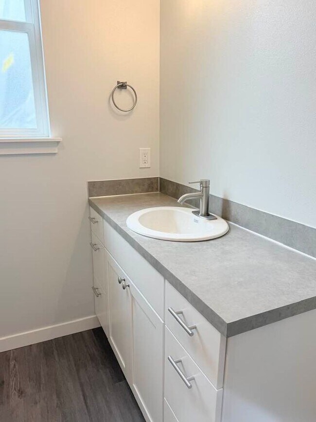 Building Photo - 1000 Billy Frank Jr. St