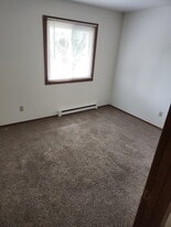 Building Photo - 771 McKinley Ave