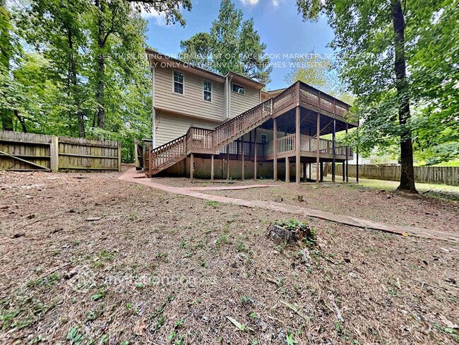 Building Photo - 2260 Rockwell Dr