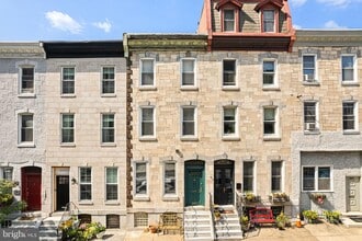 Building Photo - 2411 Fairmount Ave