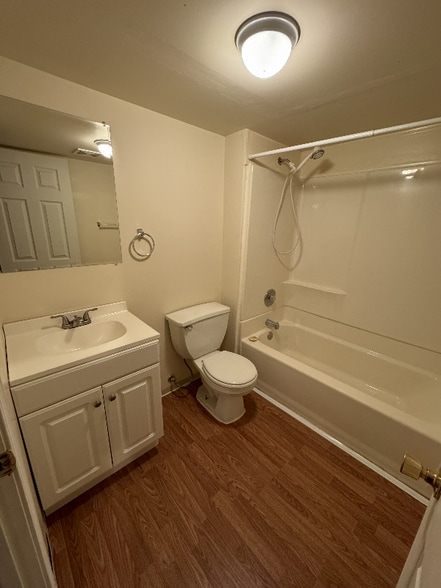 Building Photo - 4540 Borden Dr