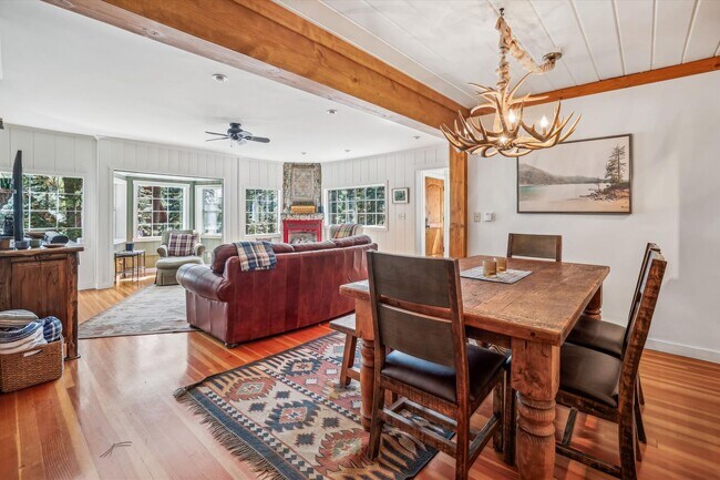 Building Photo - Carnelian Bay 3 Bedroom Ski Lease