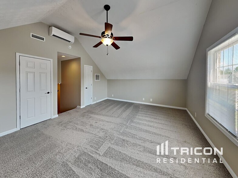 Building Photo - 325 Brandywine Ln