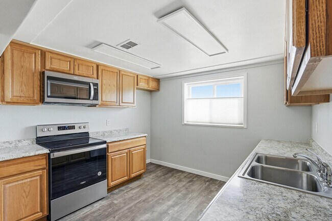 Building Photo - 6190 Wadsworth Blvd