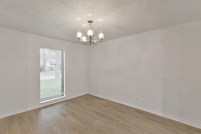 Building Photo - 3206 Cascade Creek Dr